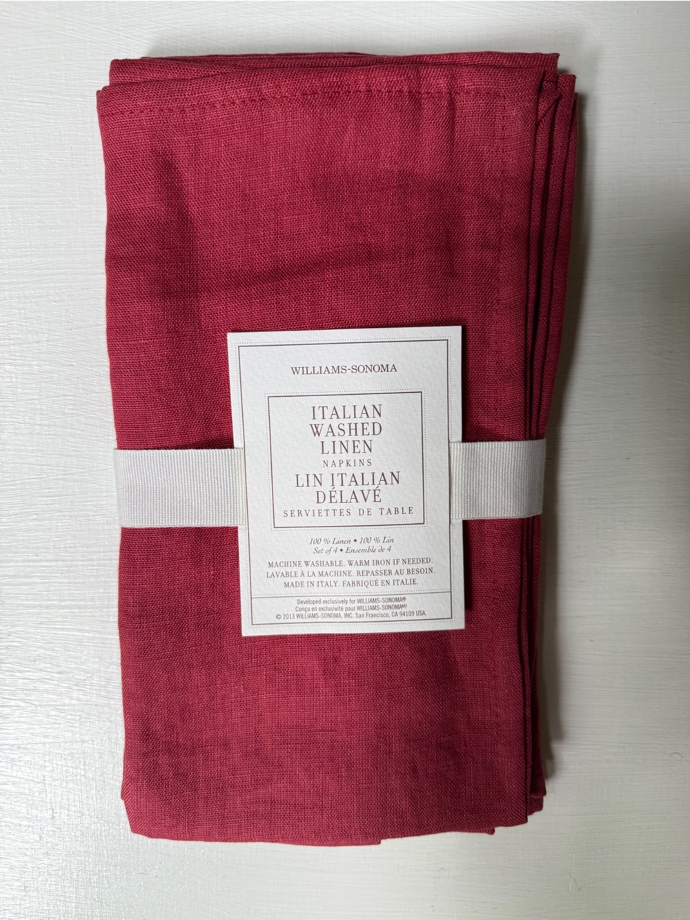 NWT Williams Sonoma Italian Washed Linen  SET OF 4 TABLE NAPKINS  Garnet Red